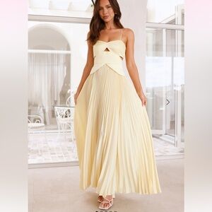Hello Molly Sunny Spell Maxi Dress Yellow
